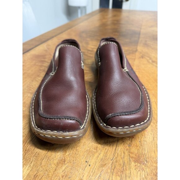 BORN Women's 6.5 EU 7 Leather Driver Mule Clog Loafers Shoes Burgundy Brown - Picture 2 of 8